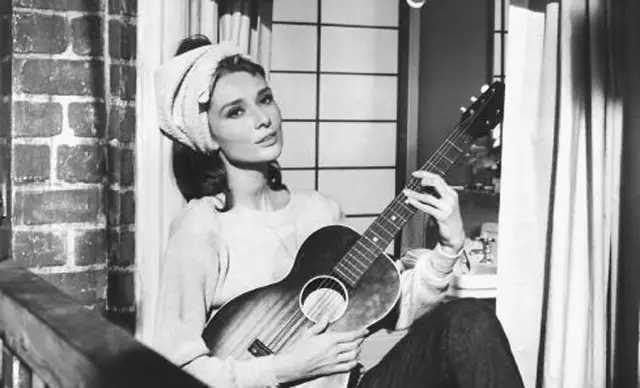Moon river简谱  Audrey Hepburn  一个女神, 一部电影, 一种爱情, 一首歌。5
